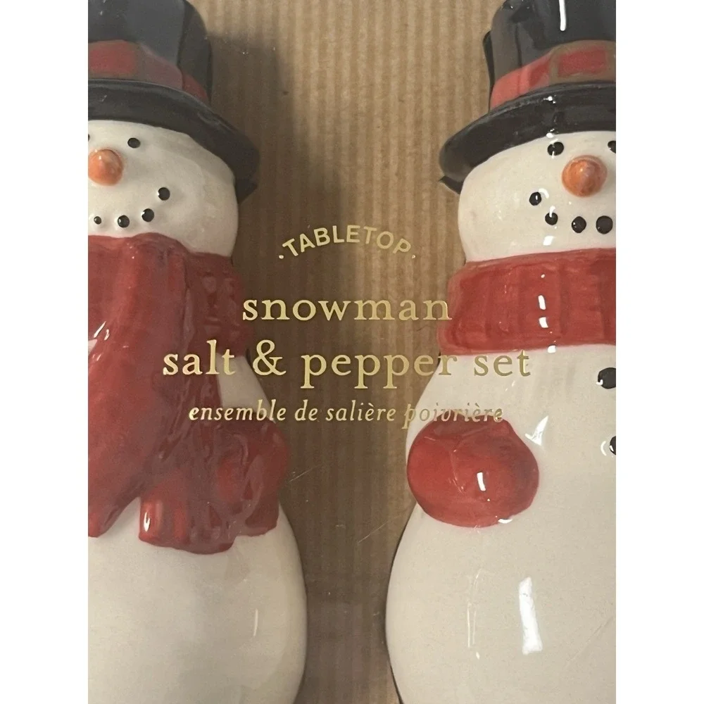 Pottery Barn Nostalgic Snowman Ceramic Salt & Pepper Shakers Christmas NIB!